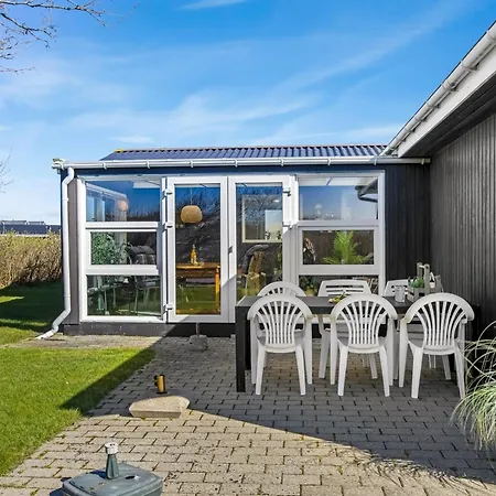 Ingalil - 200m From The Sea By Interhome Feriehus *